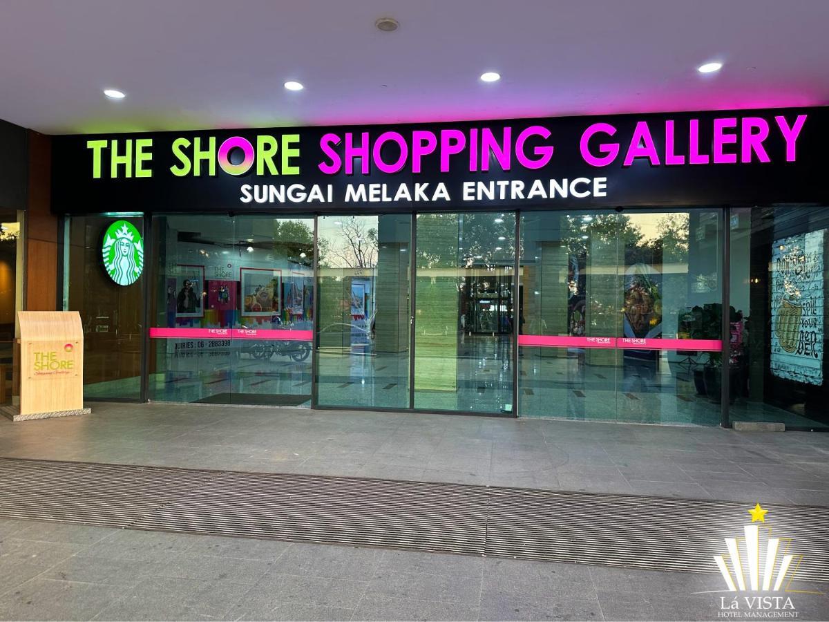 The Shore Hotel & Residences By La Vista Malacca Exterior foto