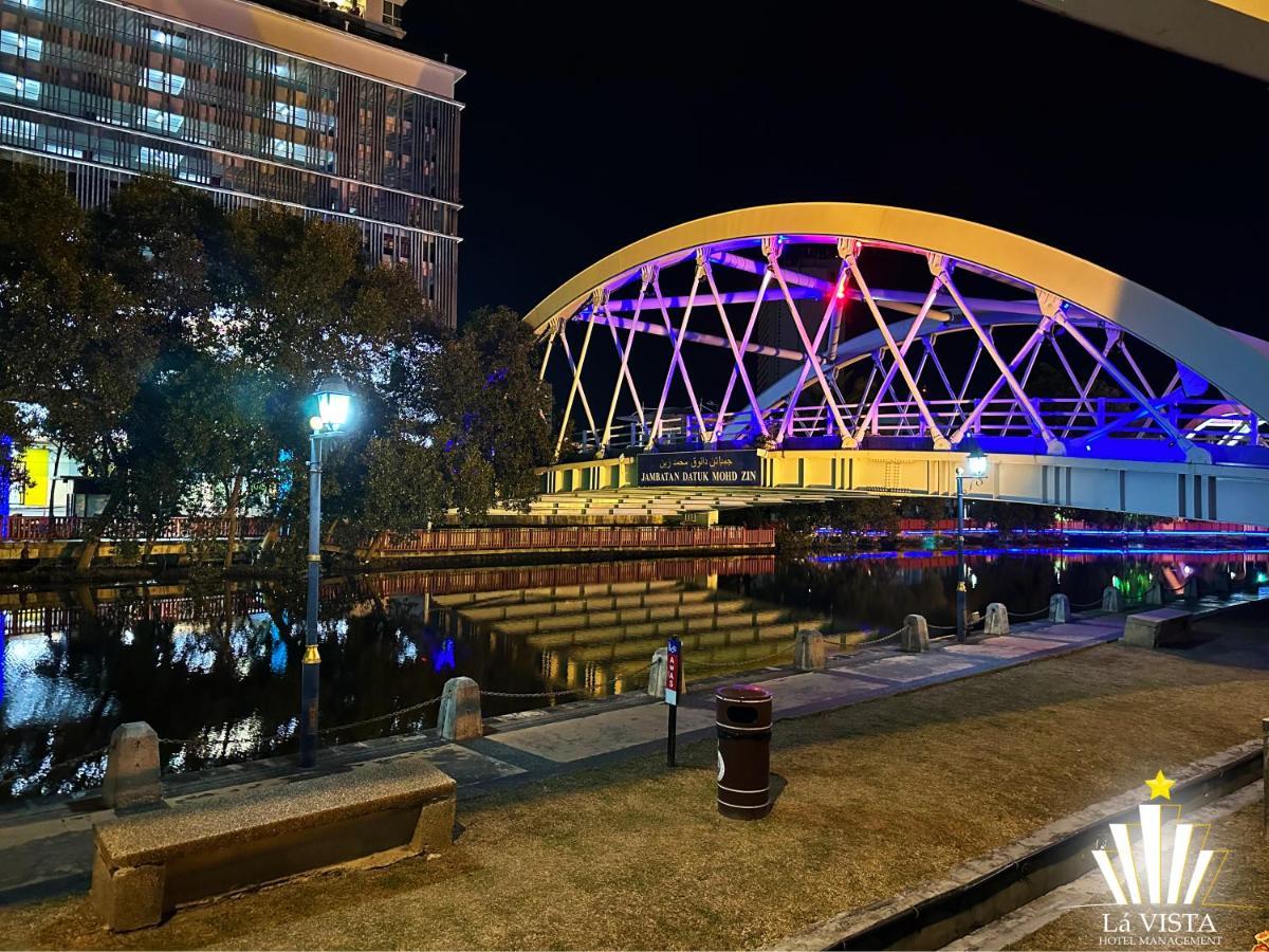 The Shore Hotel & Residences By La Vista Malacca Exterior foto